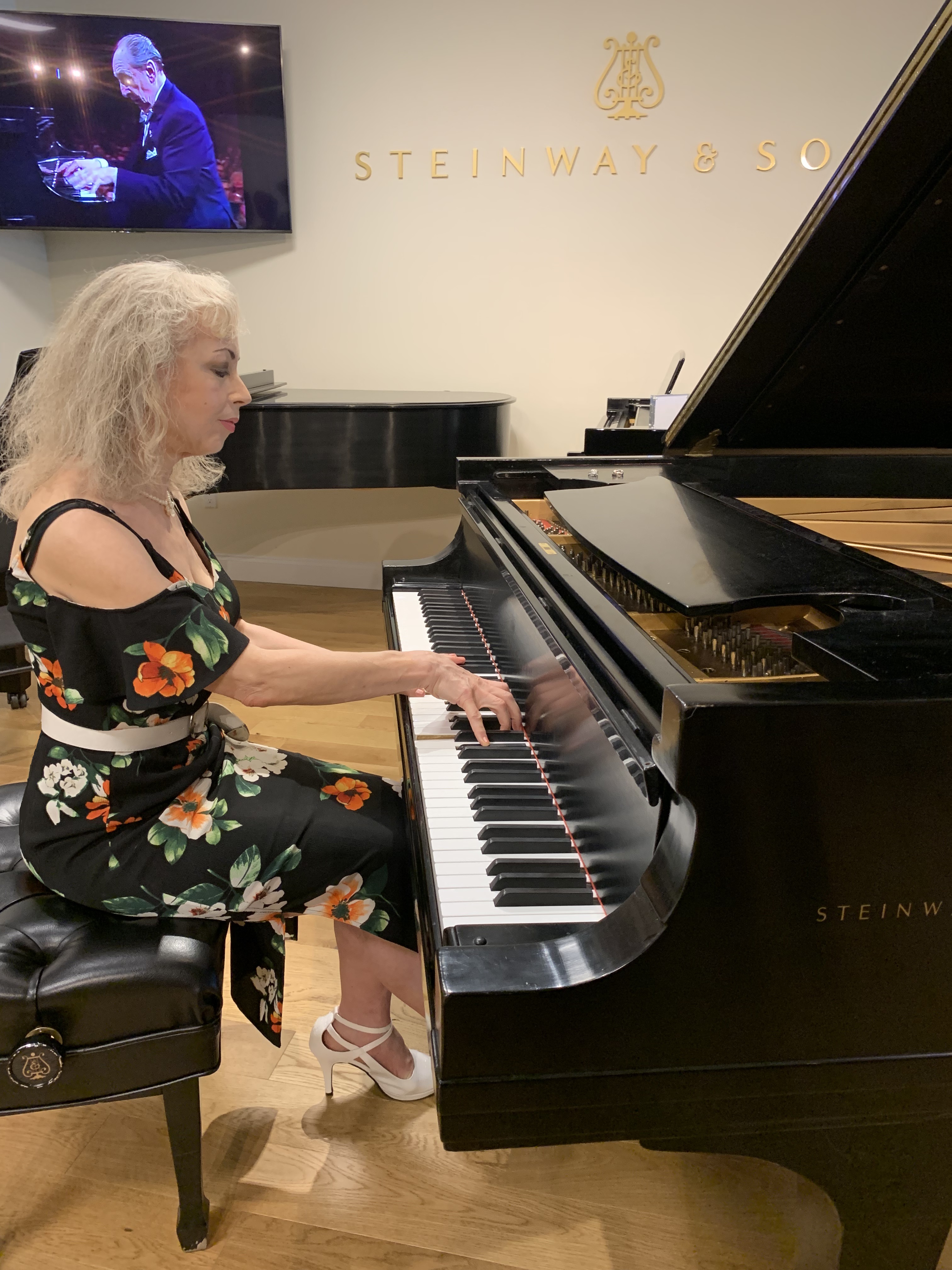 Playing on the Steinway Piano of Vladimir Horowitz - August 15, 2019