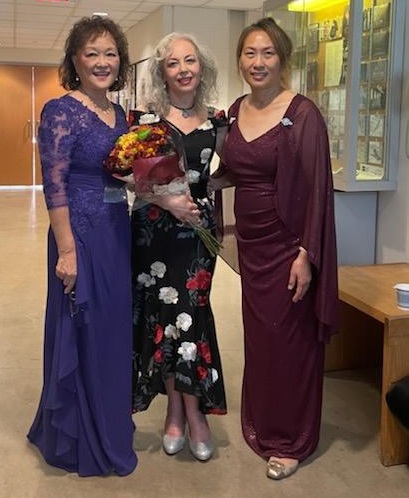 "Autumn Praise" - a fundraising concert, sponsored by Center for Cultural & Creative Exchange. With Li-Chan Maxim and Shirley Fan